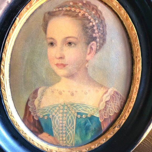 Antique Victorian Transferware Portrait Plaque on Chalkware Marguerite de Valois - Picture 2 of 9